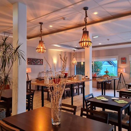 Hotel Du Golf Saint-Laurent Ploemel Екстер'єр фото