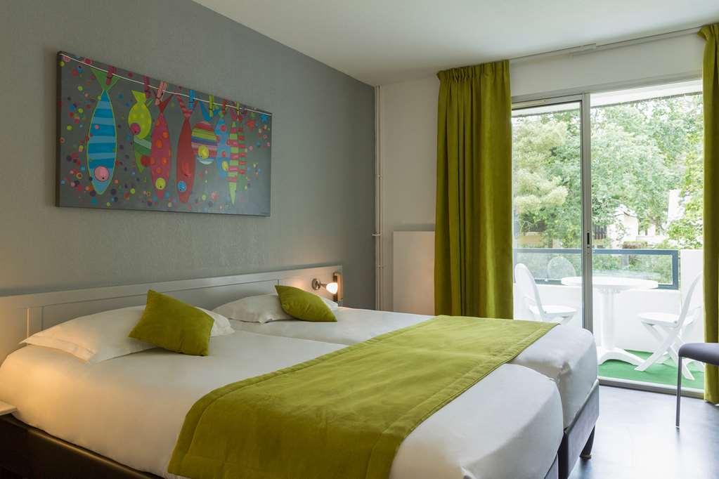 Hotel Du Golf Saint-Laurent Ploemel Номер фото