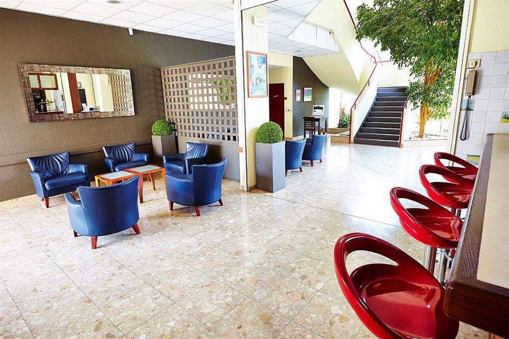 Hotel Du Golf Saint-Laurent Ploemel Екстер'єр фото