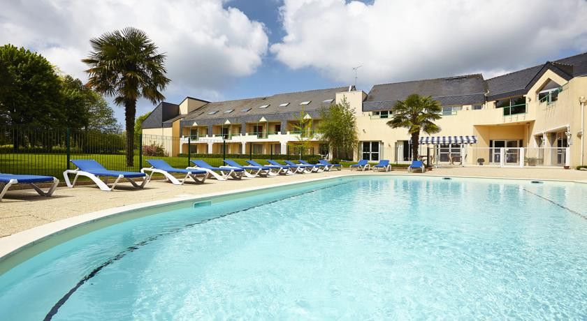 Hotel Du Golf Saint-Laurent Ploemel Екстер'єр фото
